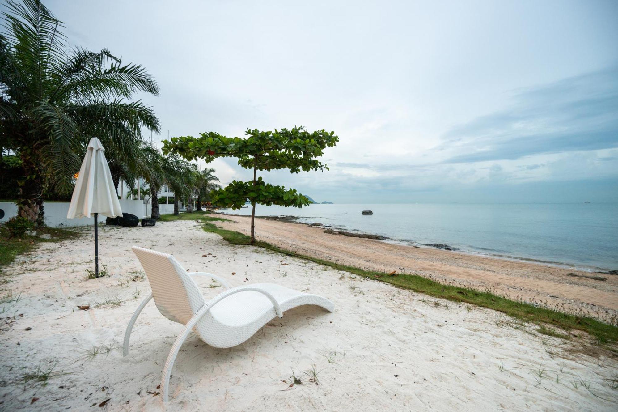 Pure Sunset Beach - Ocean View Room, Pattaya ナ・ジョムティエン エクステリア 写真