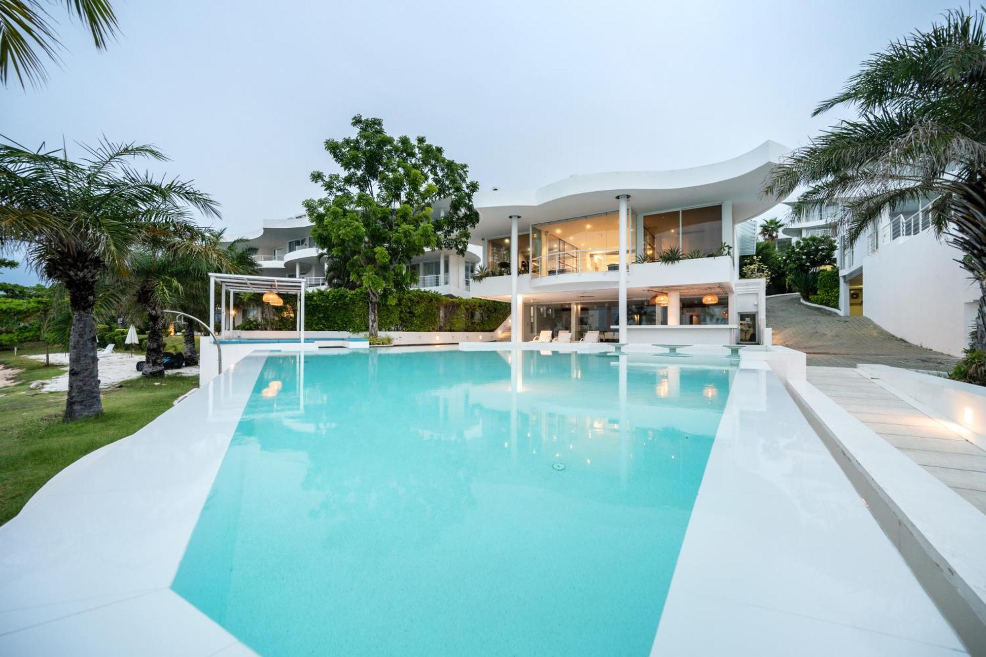 Pure Sunset Beach - Ocean View Room, Pattaya ナ・ジョムティエン エクステリア 写真